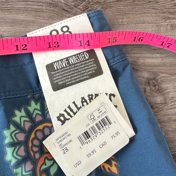 Billabong Floral Patterned Blue Board Shorts Size 28 - Picture 5 of 5